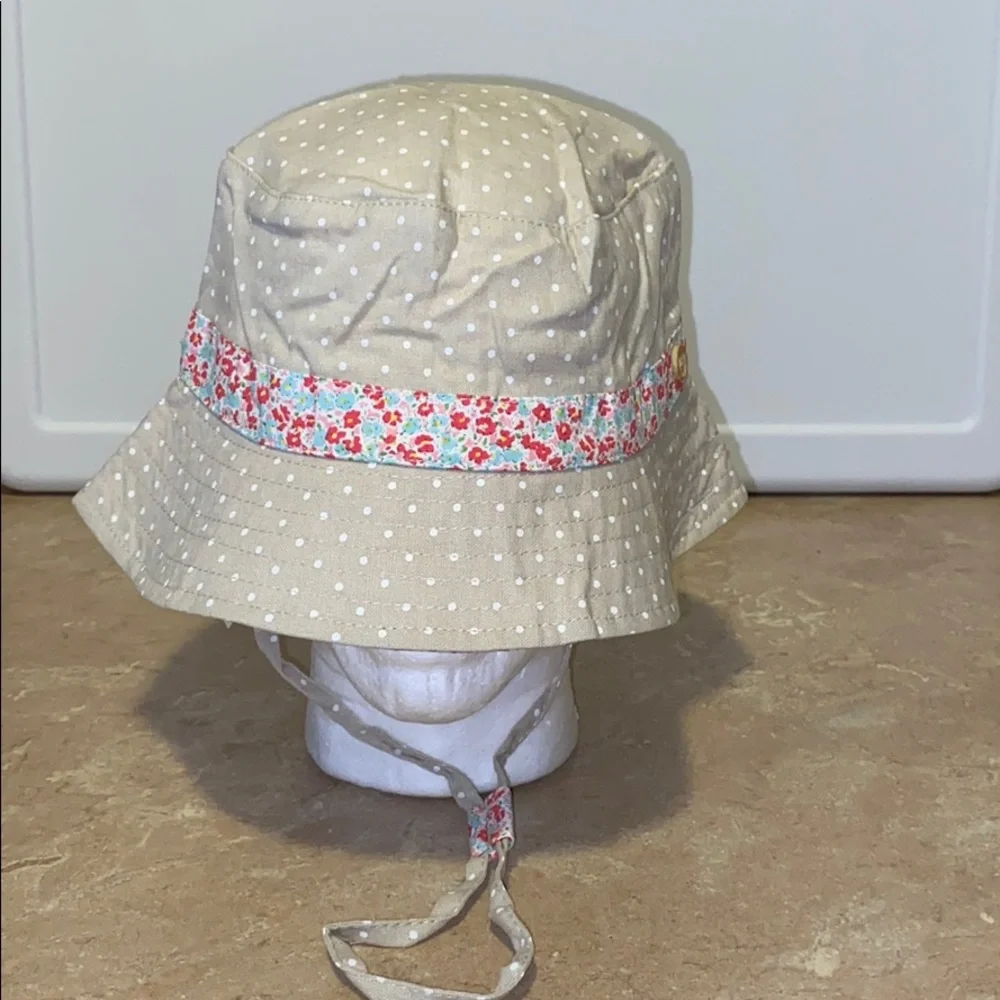 Kids bucket hat